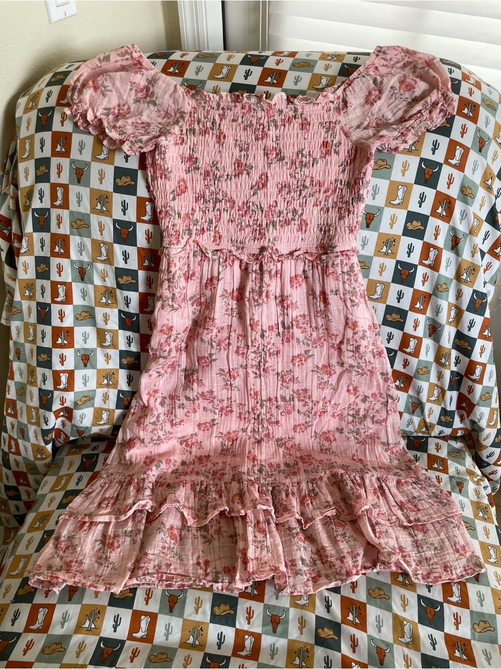 Celebrity Pink Pink Floral Smocked Casual Dress